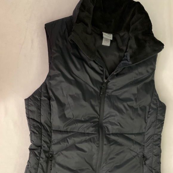 CHAMPION VEST